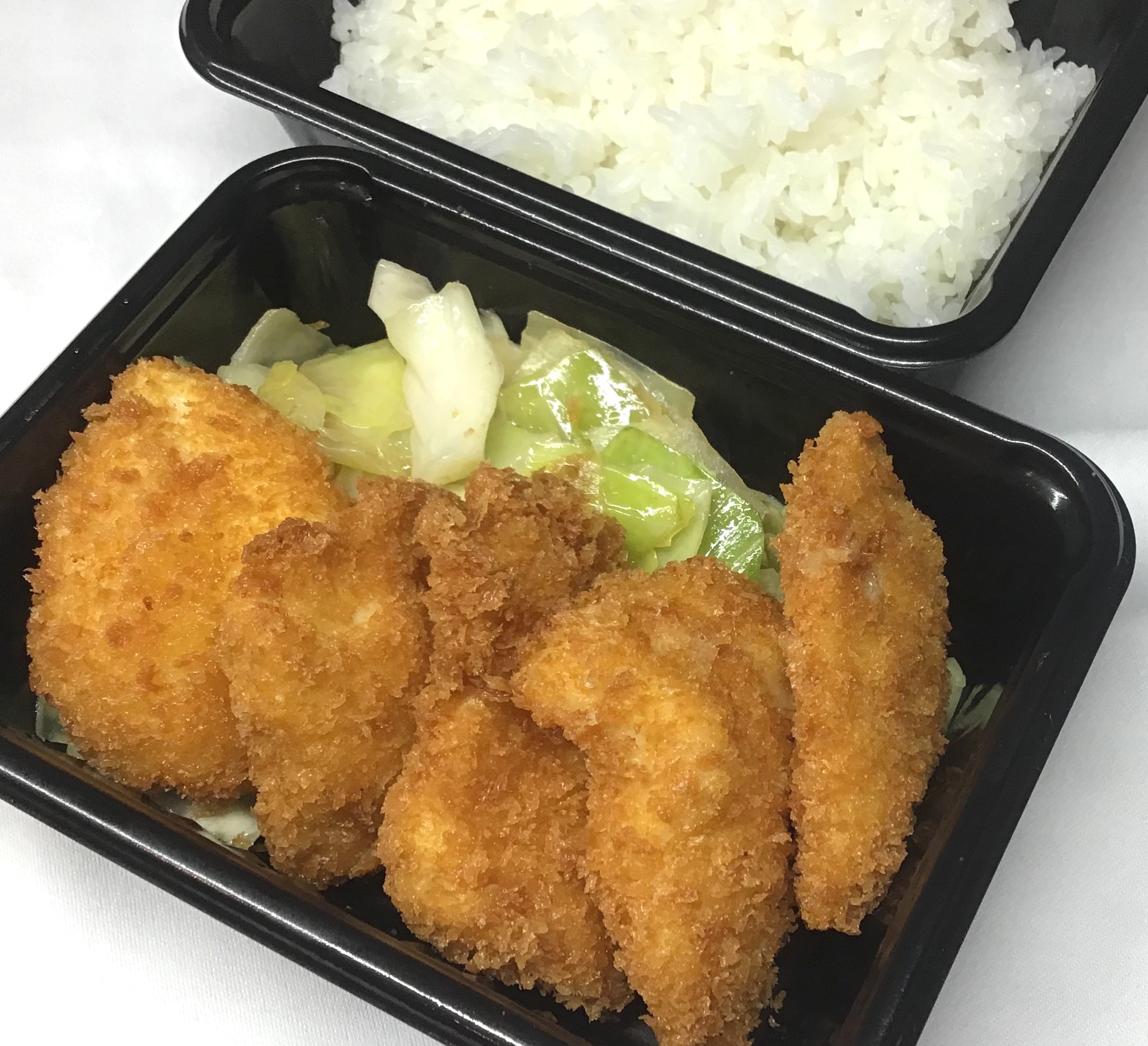 1枚増量中! チキン南蛮フライランチ